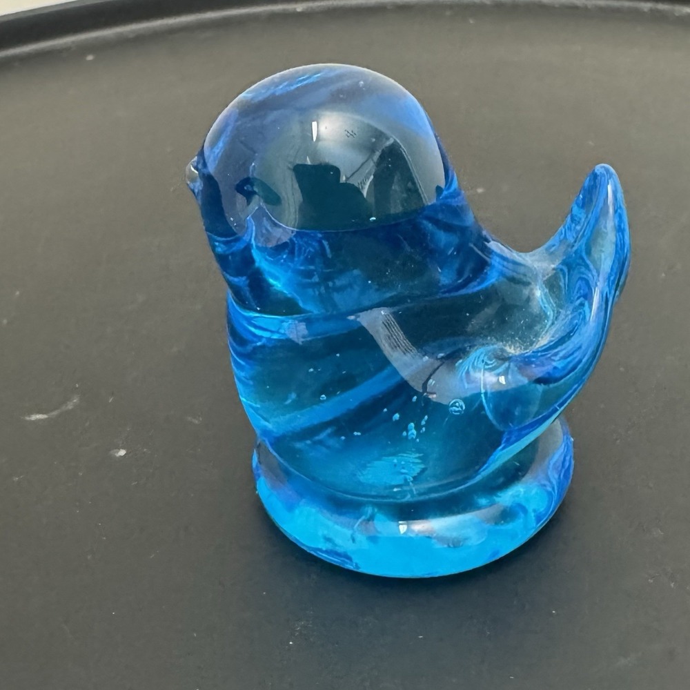 Signed 1992 Leo Ward Bluebird of Happiness Glass Figure Made in USA 2" Tall